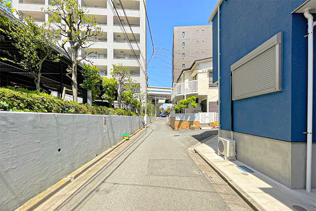 前面道路①
