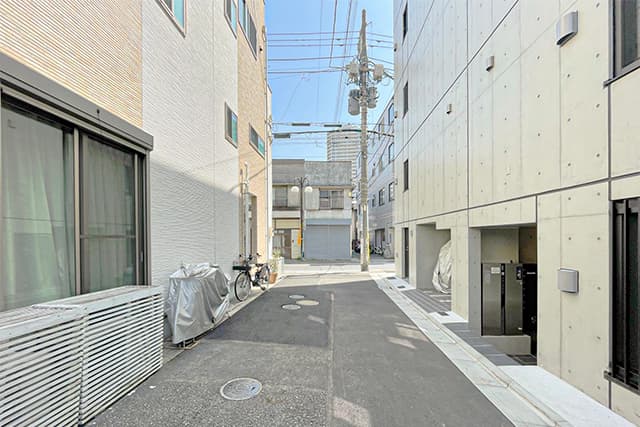 前面道路①