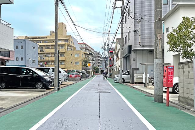 前面道路①