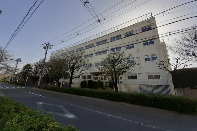 駒沢中学校