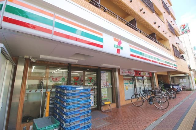 セブンイレブン三鷹駅南通り店