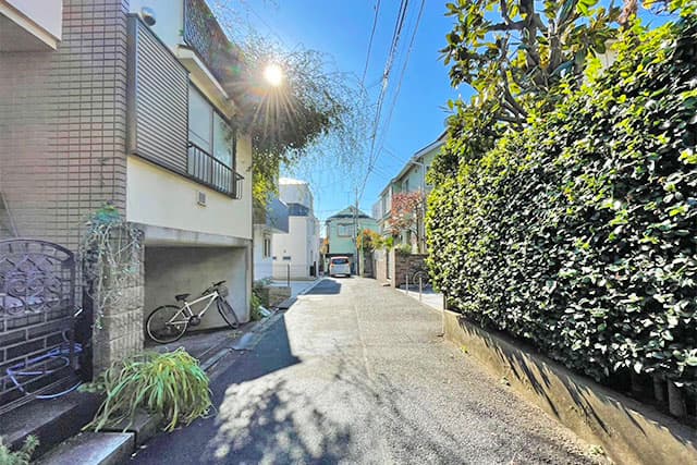 前面道路①