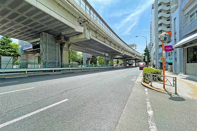周辺環境②（甲州街道）