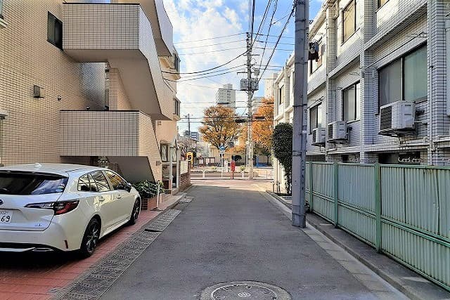 前面道路①