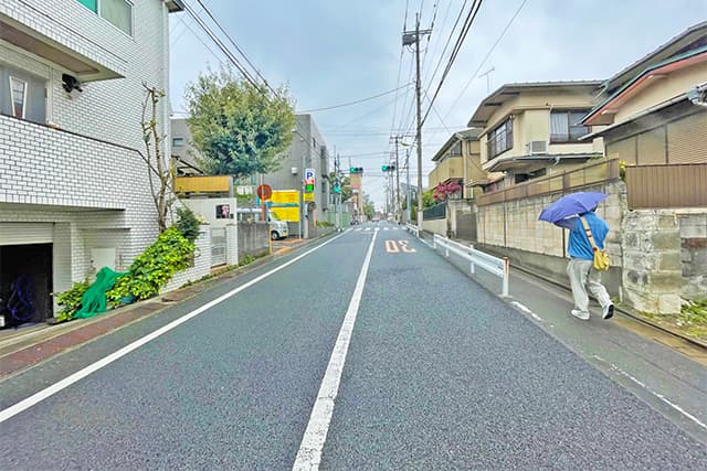 前面道路①