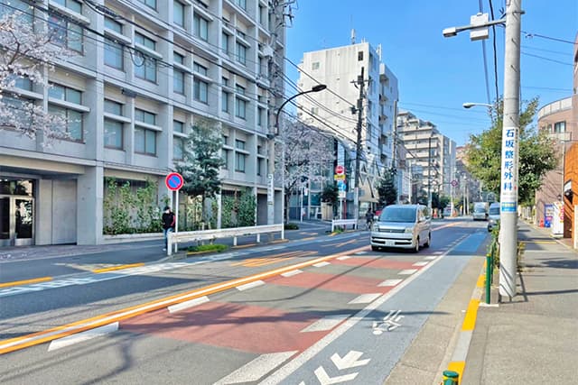 周辺道路①（早稲田通り）