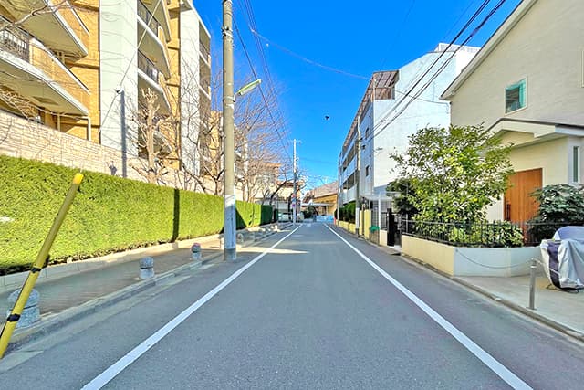 前面道路①