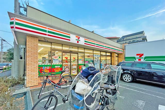 セブンイレブン世田谷駒沢公園通り店