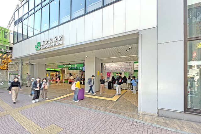 新大久保駅