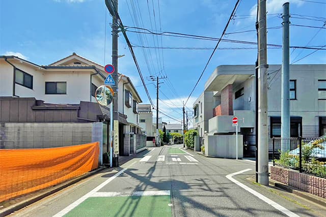 前面道路①