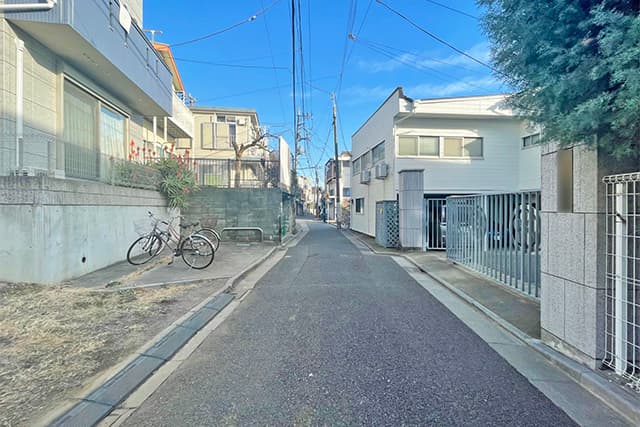 前面道路①