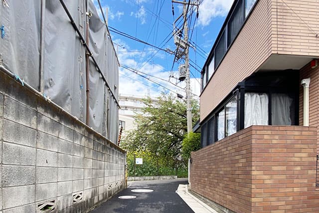 前面道路①