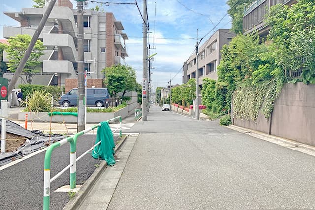前面道路①