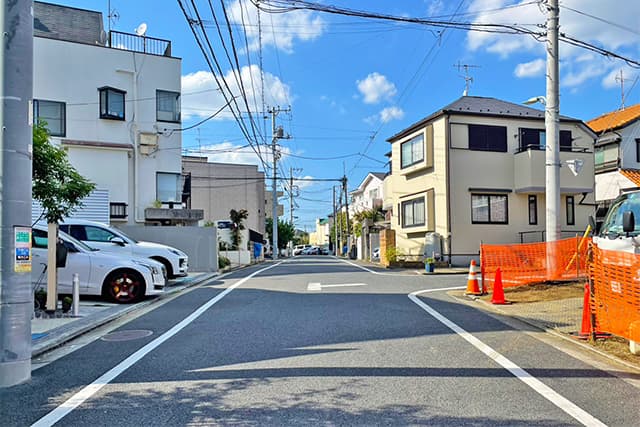 前面道路①