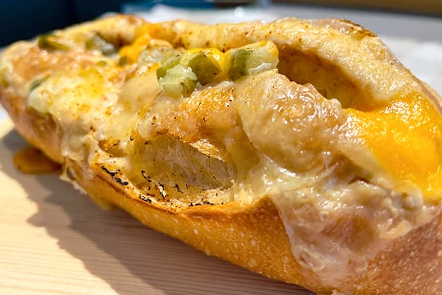プルドポークのバケットサンド