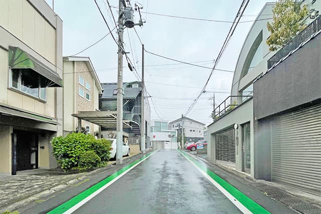 前面道路①