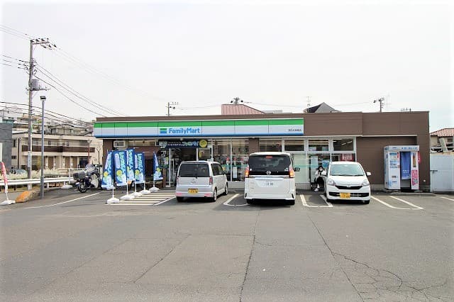 ファミリーマート鎌田水神橋店