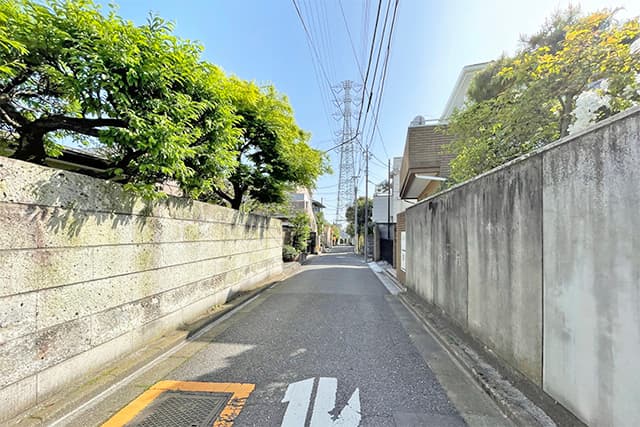 前面道路①
