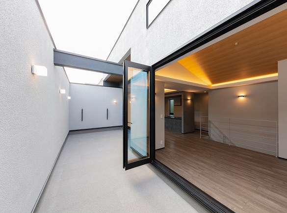 ルーフバルコニ+LDK